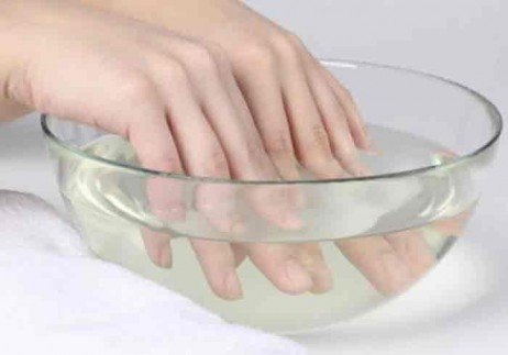 Tratamento das unhas amareladas