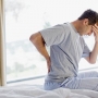 10 dores ao acordar e que podem ser sinais de problemas de saúde!